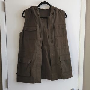Matty M army green hooded vest, size medium, womens
